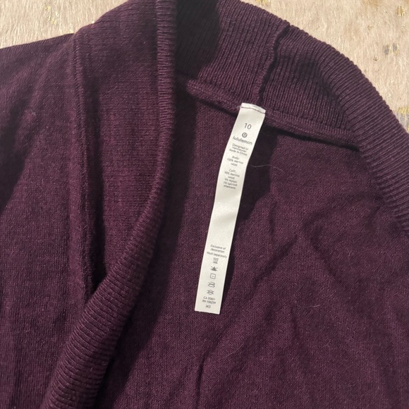 Lululemon Sit In Lotus Wrap II Heathered Plum Size 10 Merino Wool Cardigan - Picture 4 of 9